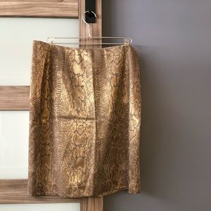 Anne Klein Size 16 Elegant Skirt